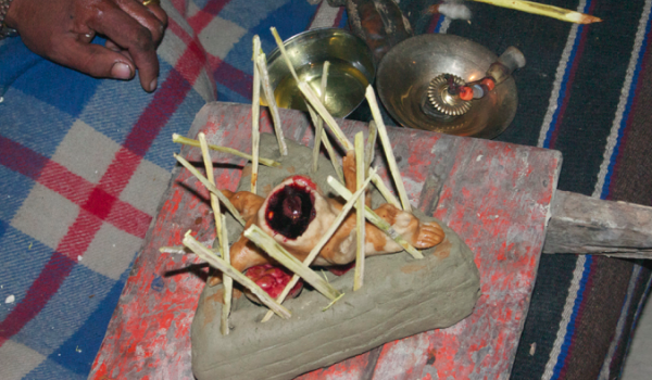 small_07b Lingka in pit with blood.jpg